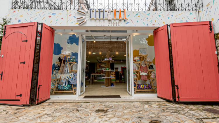 ¡Viste y divierte a tus pequeños con estilo en Titi&Val!