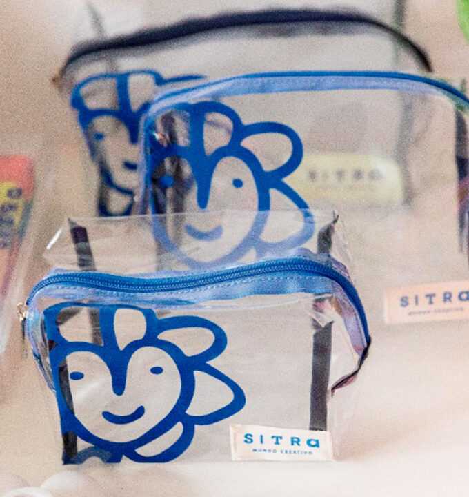 Cartuchera Pequeña De Colores