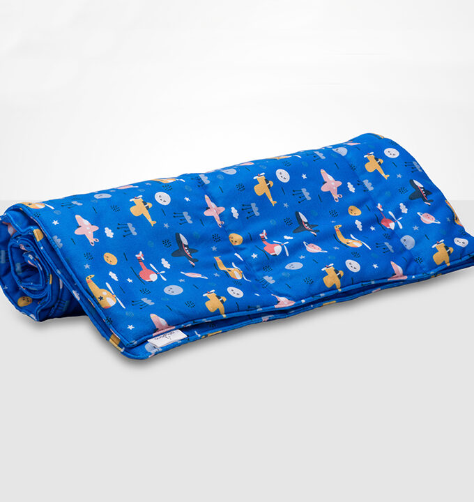 Cobija Con Peso Aviones Azul Rey