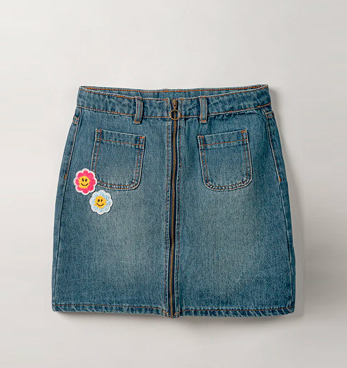 Falda Denim Con Apliques